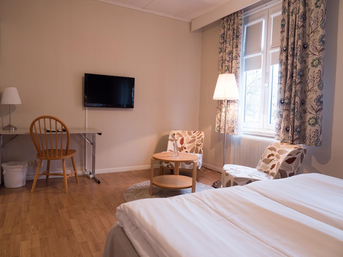 Hotel Aberg Centralhotellet Tranås Esterno foto