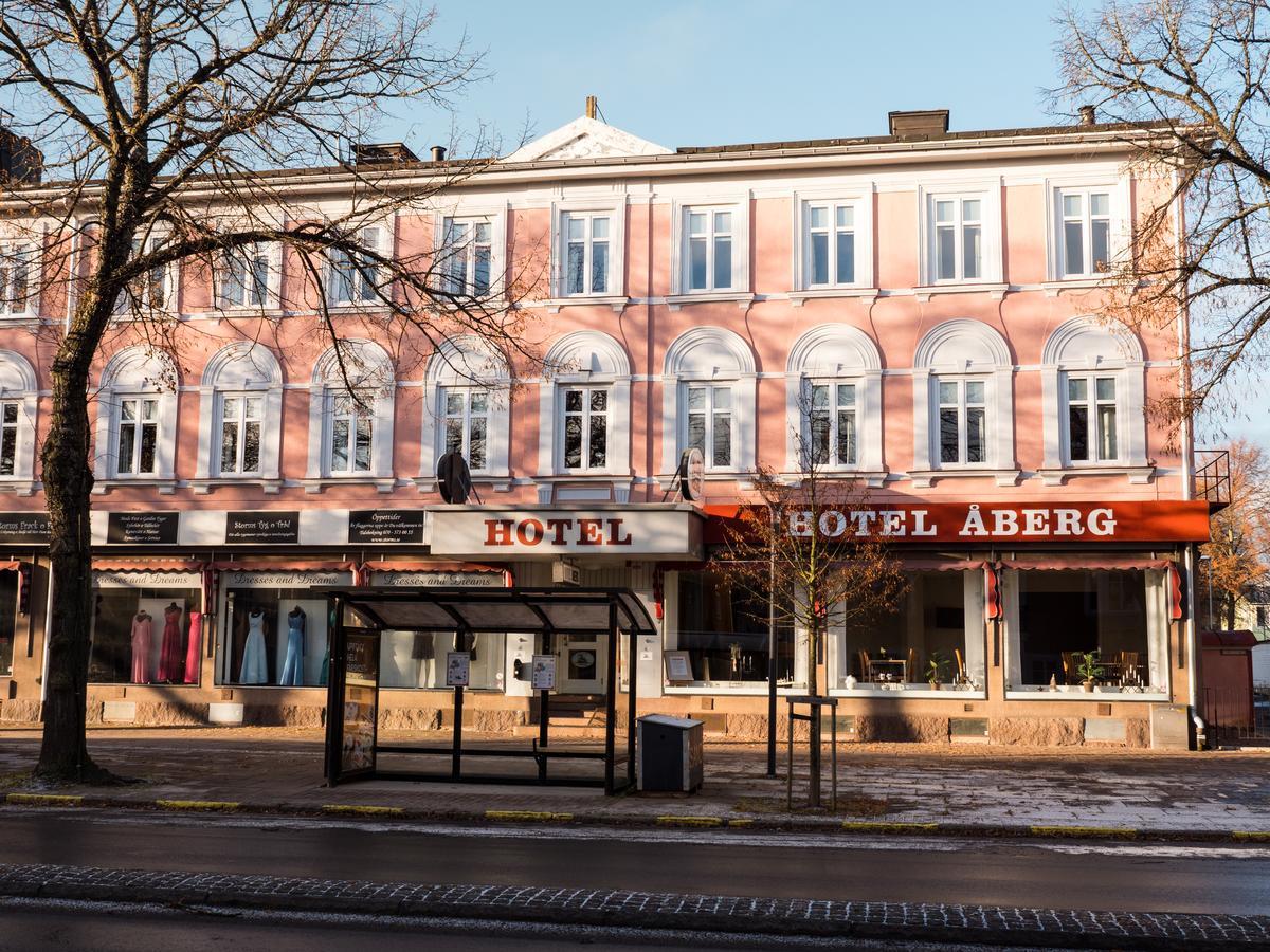 Hotel Aberg Centralhotellet Tranås Esterno foto